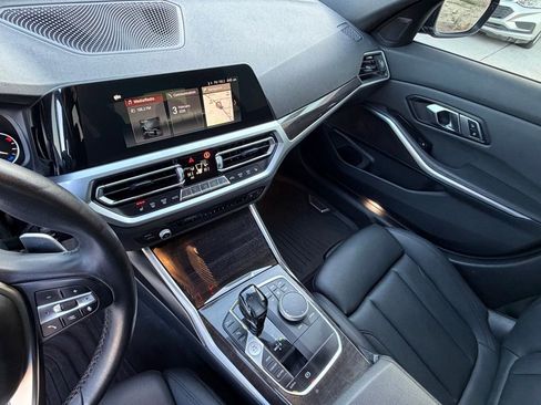 Used 2020 BMW 330i Sedan w/ Driving Assistance Package image 17