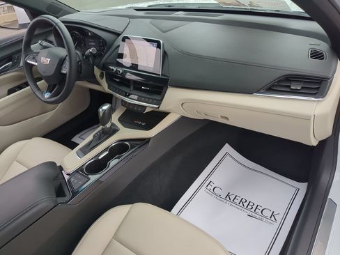 Certified 2024 Cadillac CT4 Luxury w/ Sun And Sound Package AWD/4WD image 28