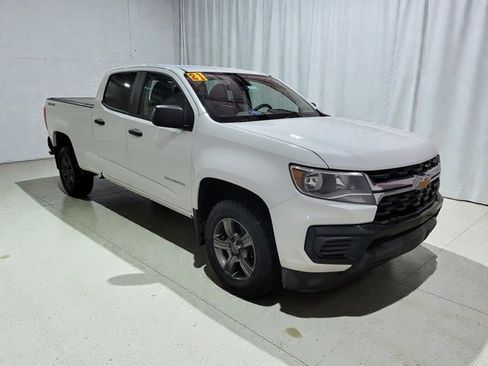 Used 2021 Chevrolet Colorado W/T w/ WT Convenience Package image 2