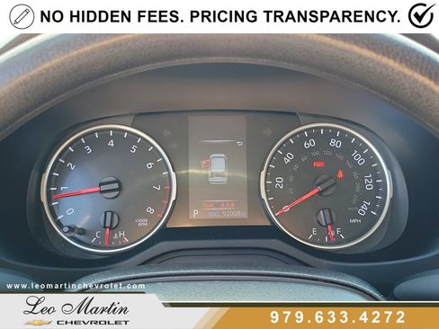 Used 2022 Toyota RAV4 LE FWD image 20