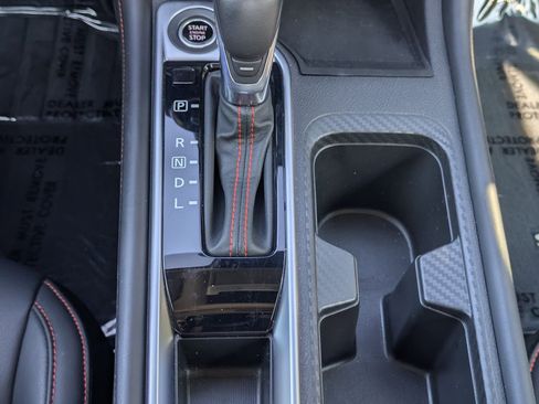 Used 2024 Nissan Sentra SR w/ SR Premium Package image 13