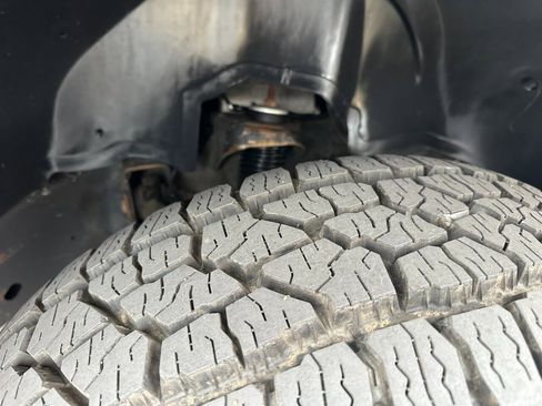 Used 2007 Chevrolet Silverado 2500 LT w/ Heavy-Duty Power Package image 56