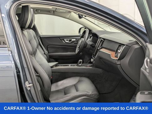 Used 2024 Volvo S60 B5 Plus AWD/4WD image 17