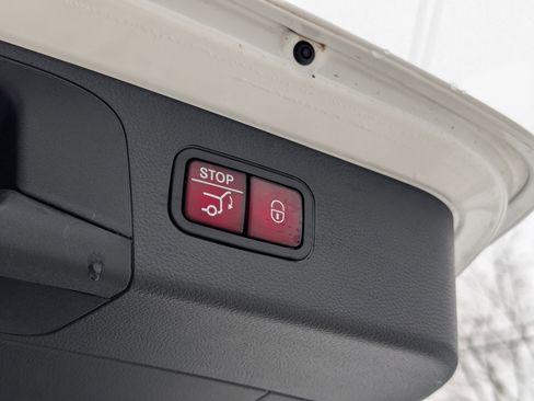 Used 2022 Mercedes-Benz GLC 300 4MATIC image 42