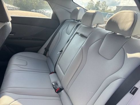 New 2026 Hyundai Elantra Limited FWD image 14
