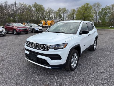 Used 2024 Jeep Compass Sport AWD/4WD image 1