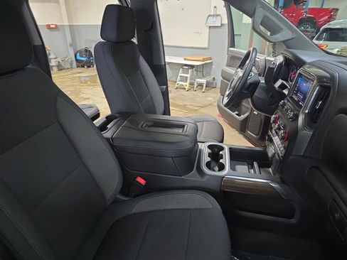 Used 2019 Chevrolet Silverado 1500 LT Trail Boss image 13
