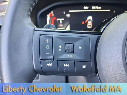 Used 2023 Nissan Rogue Platinum w/ Platinum Premium Package AWD/4WD image 32