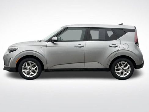 Used 2024 Kia Soul LX w/ Option Group 015 image 8