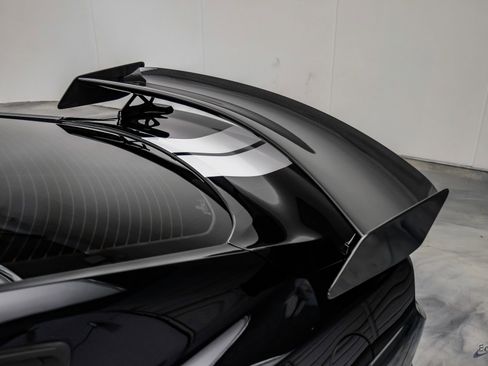 Used 2021 Ford Mustang Shelby GT500 w/ Carbon Fiber Track Pack image 20