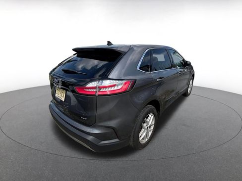 Used 2024 Ford Edge SEL image 6