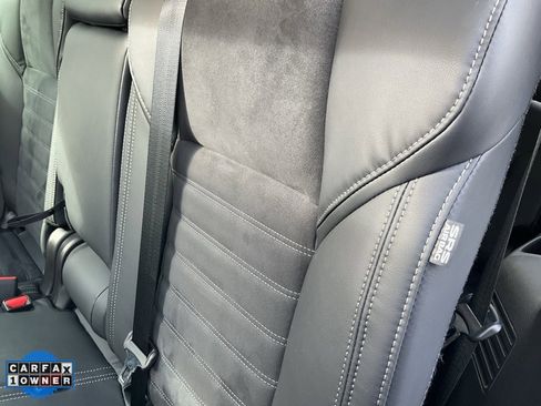 Used 2023 Mitsubishi Outlander SE image 30