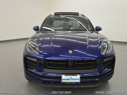Used 2023 Porsche Macan image 5