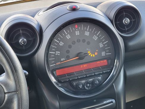 Used 2015 MINI Cooper Countryman S image 16