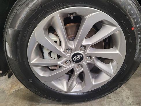 Used 2018 Hyundai Tucson SE FWD image 31