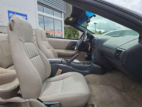 Used 2000 Chevrolet Camaro Z28 image 13