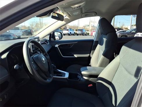 Used 2024 Toyota RAV4 LE image 5