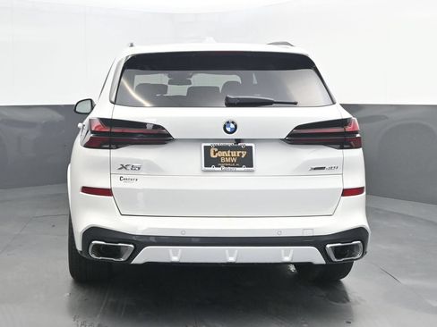 New 2026 BMW X5 xDrive40i w/ M Sport Package AWD/4WD image 6
