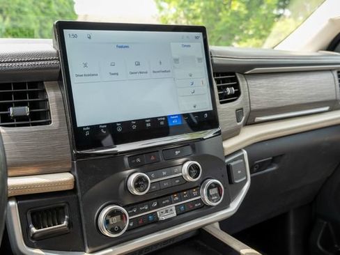 Used 2024 Ford Expedition Limited AWD/4WD image 62