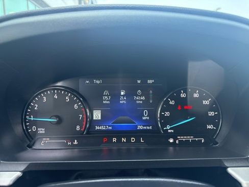 Used 2022 Ford Explorer XLT w/ Equipment Group 202A image 22