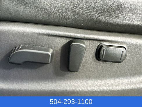 Used 2018 Nissan Armada Platinum w/ Captain Seat Package image 20