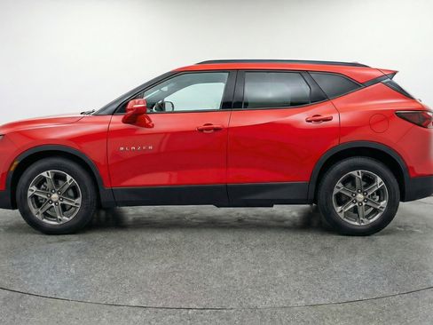 Used 2025 Chevrolet Blazer LT FWD image 5