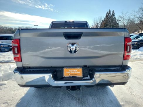 Used 2024 RAM 2500 Tradesman w/ Safety Group image 18