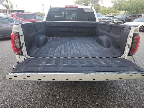 Used 2017 GMC Sierra 1500 Denali AWD/4WD image 22