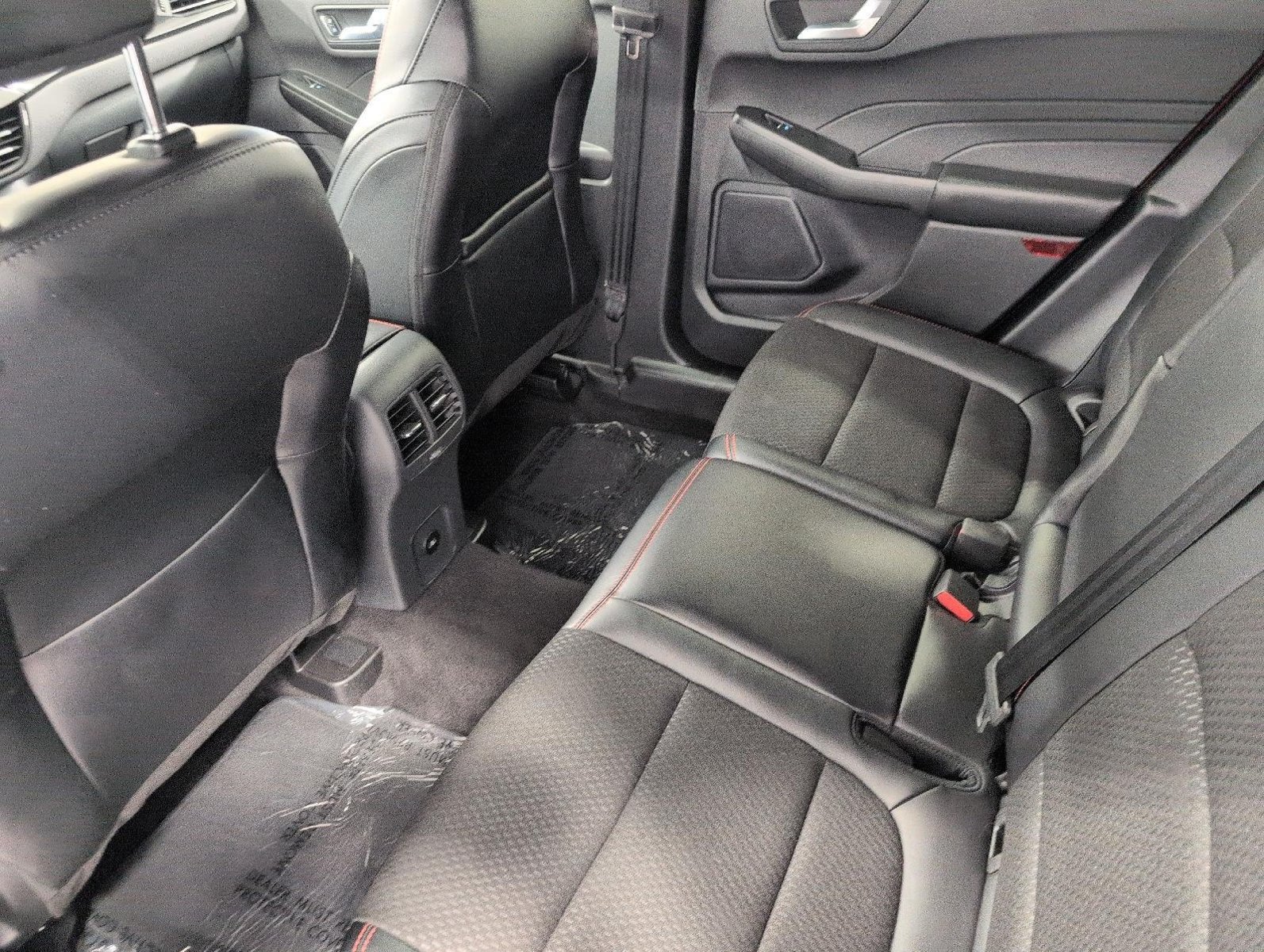 Used 2025 Ford Escape ST-Line AWD/4WD image 22