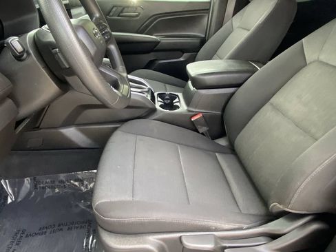 Used 2023 Chevrolet Colorado Trail Boss AWD/4WD image 21
