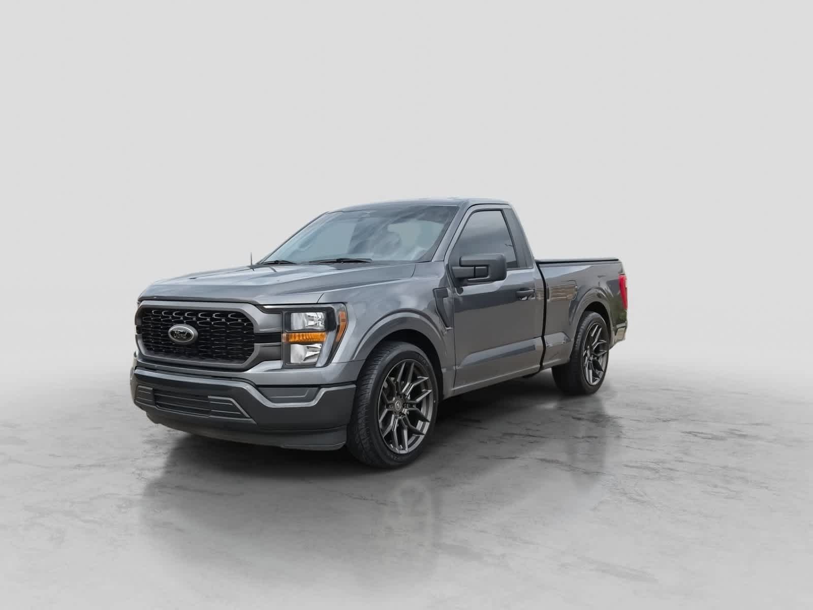 Used 2023 Ford F150 XL RWD image 4