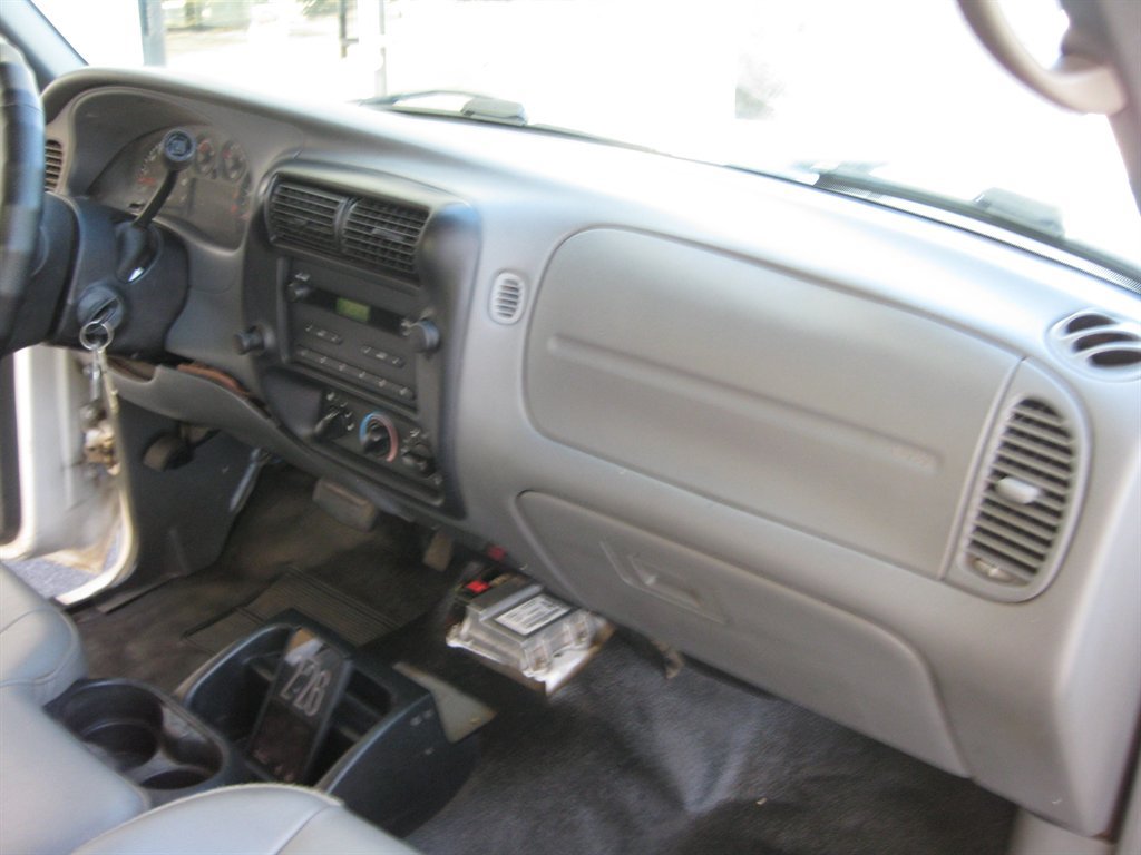 Used 2005 Ford Ranger XL RWD image 26