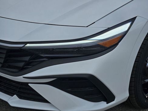 New 2026 Hyundai Elantra Sport FWD image 9