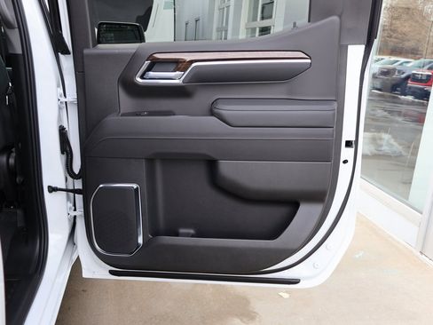 New 2026 GMC Sierra 1500 Elevation image 34