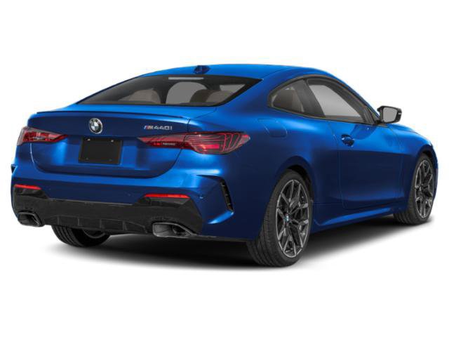 New 2027 BMW M440i Coupe RWD image 2