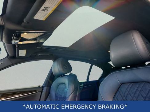 Used 2021 BMW 530i w/ Convenience Package image 13