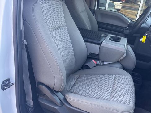 Used 2018 Ford F150 XLT w/ Trailer Tow Package image 17