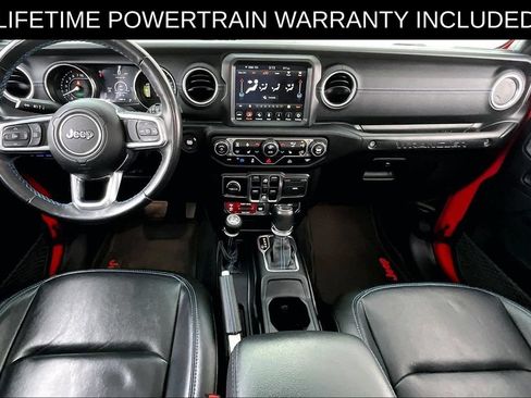 Used 2022 Jeep Wrangler Unlimited Rubicon 4xe w/ Cold Weather Group AWD/4WD image 19
