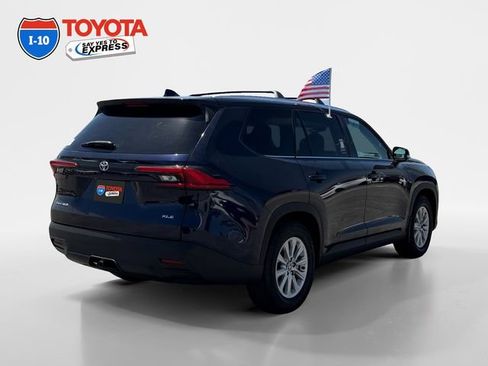 Certified 2024 Toyota Grand Highlander AWD Hybrid image 5