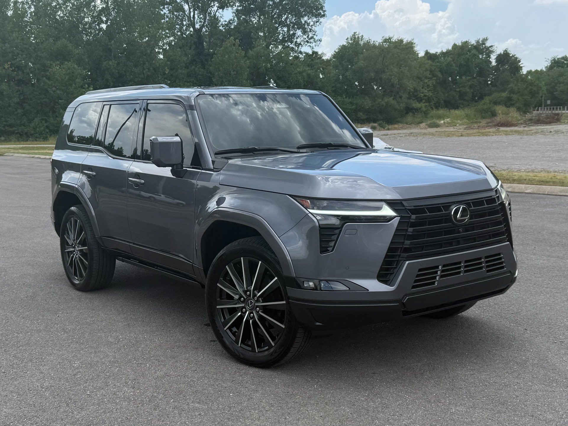 Used 2025 Lexus GX 550 w/ Accessory Package (2T) AWD/4WD image 1