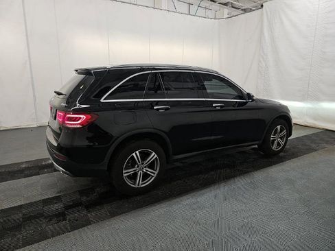 Used 2022 Mercedes-Benz GLC 300 4MATIC w/ Premium Package Lite image 4