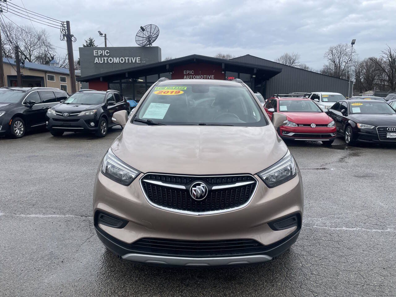 Used 2019 Buick Encore Preferred w/ Safety Package FWD image 28