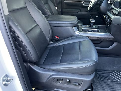 Used 2024 Chevrolet Silverado 1500 LTZ w/ LTZ Premium Package image 46