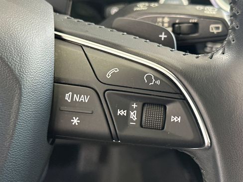 Used 2017 Audi Q7 2.0T Premium Plus AWD/4WD image 34