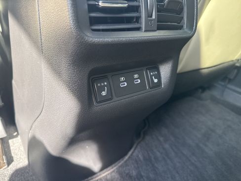 Used 2026 Nissan Murano Platinum w/ Cargo Package AWD/4WD image 16