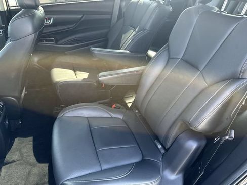 Used 2023 Subaru Ascent Limited AWD/4WD image 25