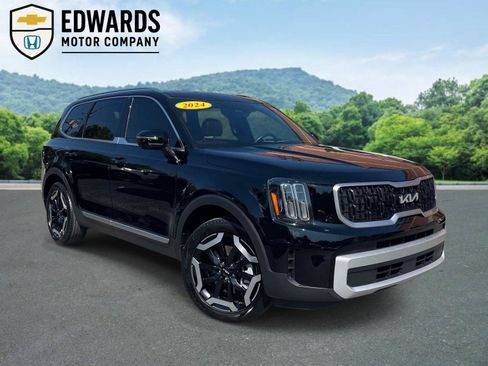 Used 2024 Kia Telluride EX w/ EX Captain's Chair Package FWD image 1