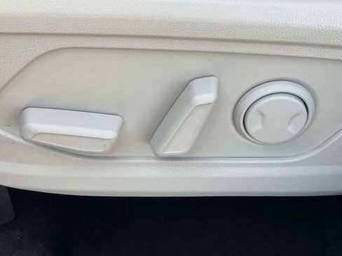 New 2026 Kia Sorento S w/ S Panoramic Sunroof Package image 27