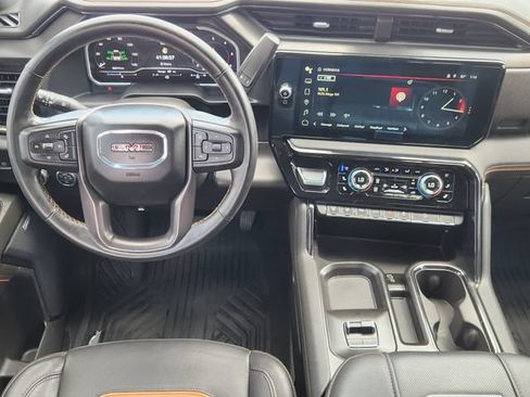 Used 2024 GMC Sierra 2500 AT4 w/ AT4 Premium Plus Package AWD/4WD image 27