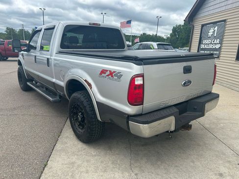 Used 2010 Ford F250 XLT AWD/4WD image 7